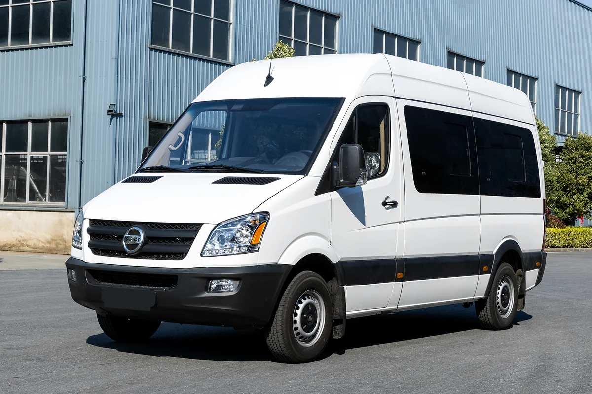 White TOURWAY T6 commercial vehicle